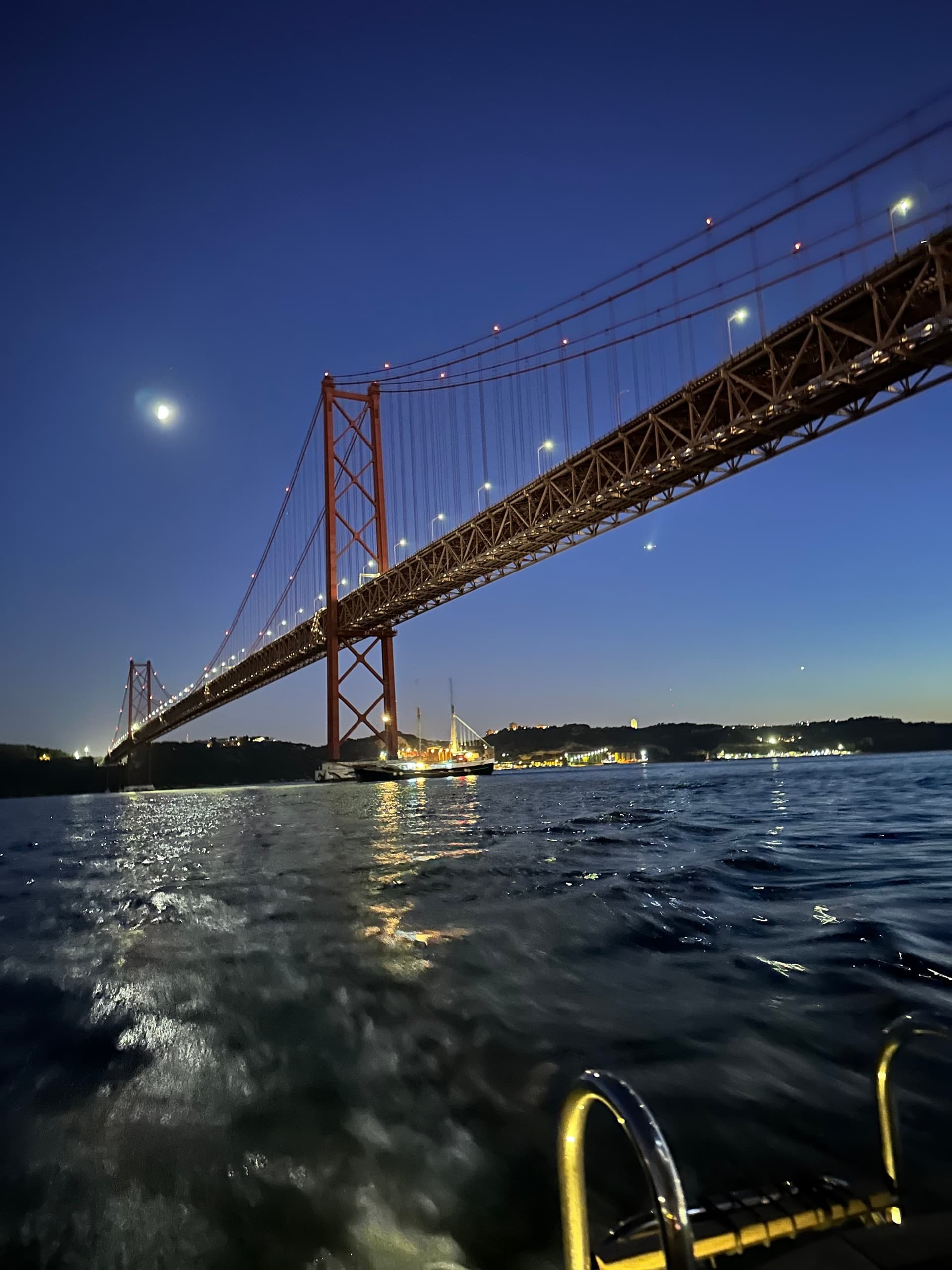 Intimate New Year's Eve Celebration: Private Boat, Open Bar, Snacks & Wine - Photo 10