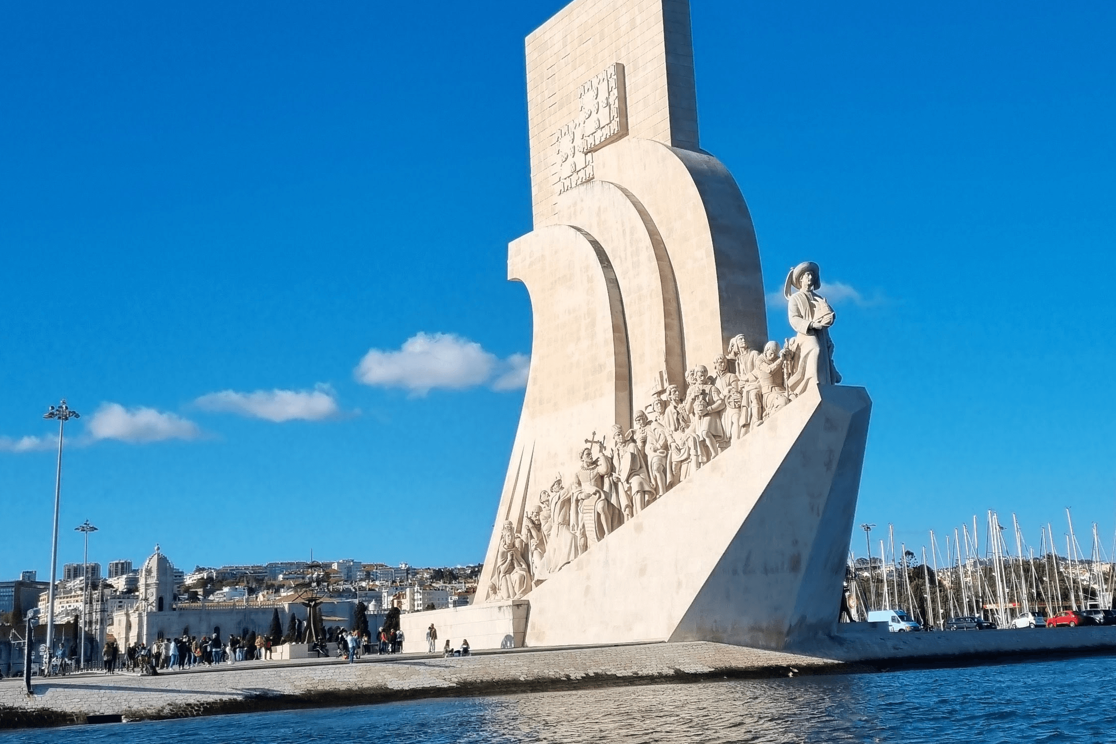 Lisbon Sangria – Exclusive Luxury Cruise with Pizza & Music - Photo 7