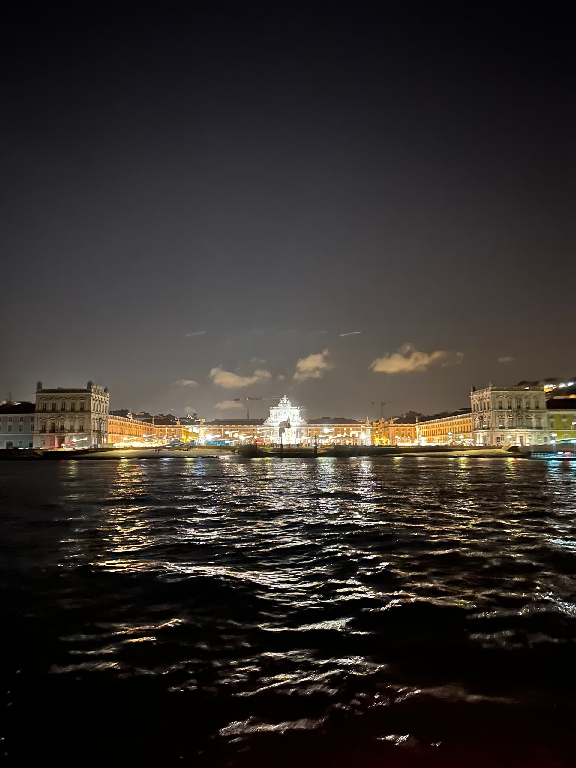 Intimate New Year's Eve Celebration: Private Boat, Open Bar, Snacks & Wine - Photo 9