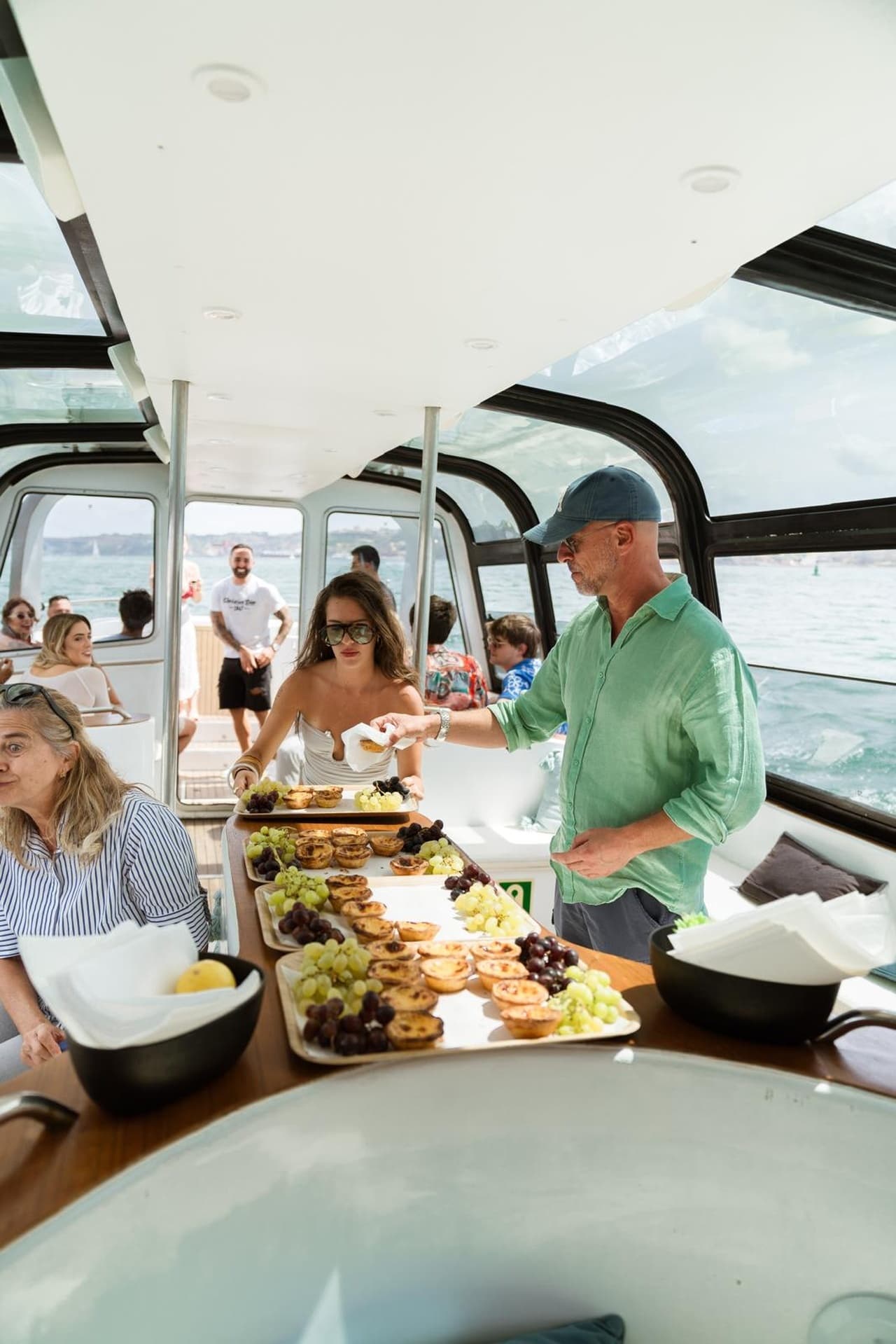 Morning Exclusive Cruise – Coffee, Pastel de Nata, Snacks, Drinks - Photo 17